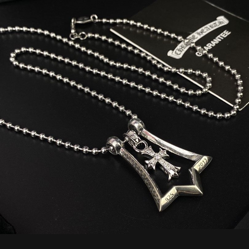 Ch**me He**ts necklaces